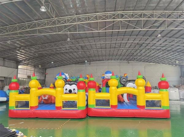 Custom Inflatable Theme Park for Commercial Playgrounds EN71 Certified