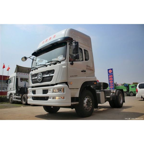 ACC Cruise Control Sinotruk Steyr D7B 380HP 4X2 Traction Truck Head 6.21*2.496*3.875M