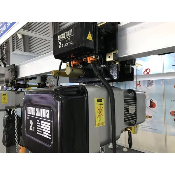 Поднятие тяжестей 3 таль с цепью крана 3м участка электрическая