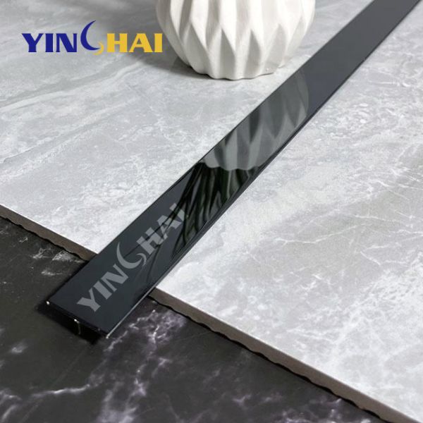 Long Lasting Stainless Steel Edging Strip Corrosion Resistance With Polished Finishin