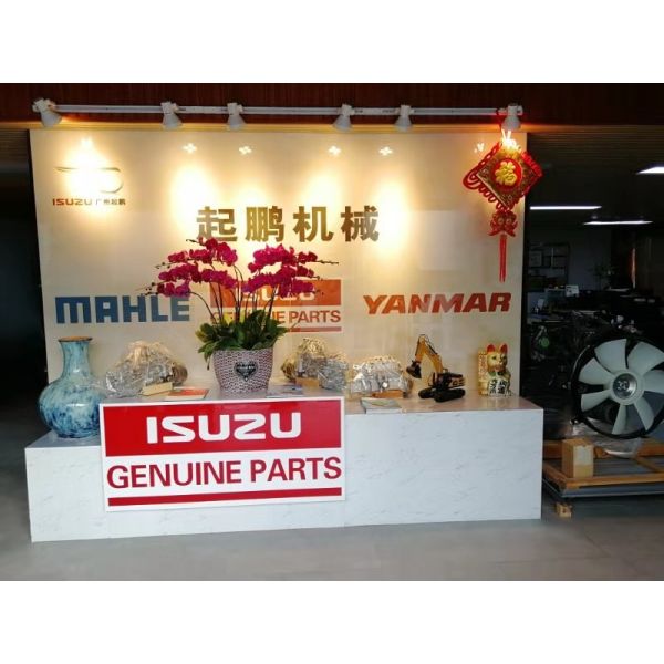 Excavator Construction Machinery Engine Parts FVZ 1-80220023-0 Engine Pressure Sensor