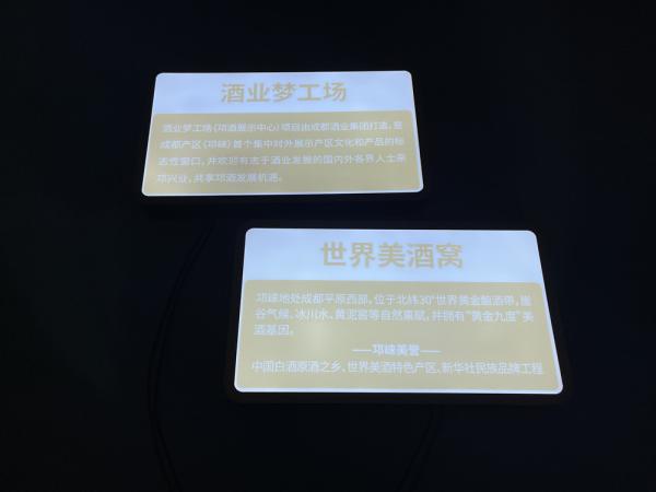 Factory direct sales Outdoor signs Shop illuminated signs  led sign Illuminated light box