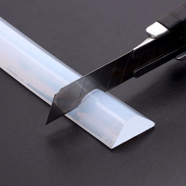 Easy-to-Install 50X30mm Silicone Water Stopper for Frameless Shower Door Threshold