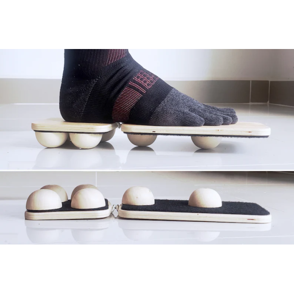 Wooden Foot Exerciser Balance Board for Preventing Fallen Arches Classic Design Style