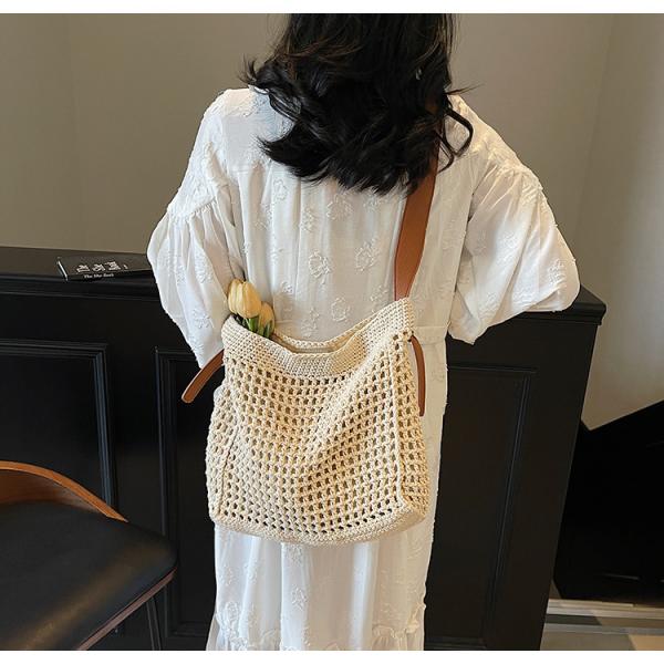 Straw Beach Tote Bag Large Summer Handmade Woven Tote Bag For Women Boho Woven Bags For Summer Vacations Pool Holiday Travel Women Small Straw Bags Summer Beach Tote Bag Handmade Woven Hobo Purse