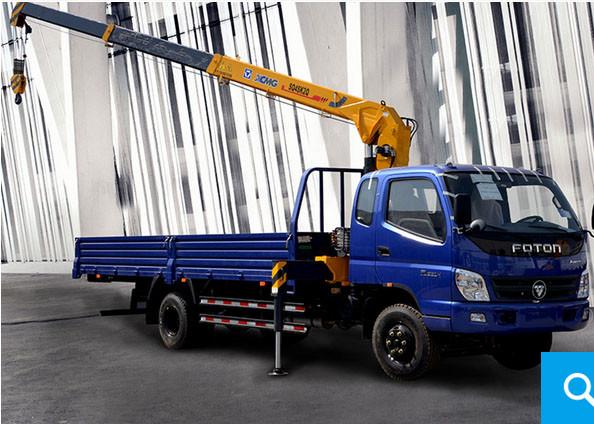 XCMG 4 Ton Hydraulic Boom Truck Crane , 25 L/min with High Performance