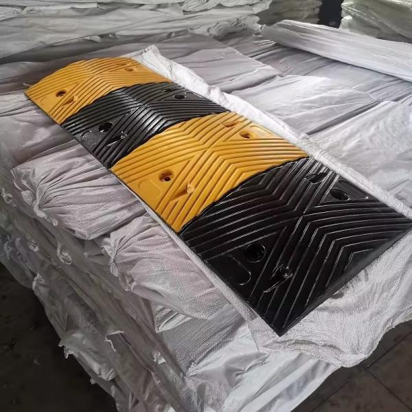2024 Venda Quente Rodada Pesado Espessura limite Estrada Segurança Bump Speed Breaker