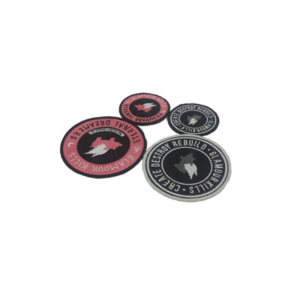 Customize Color Embroidered Fabric Patches 100% Environmental Friendly