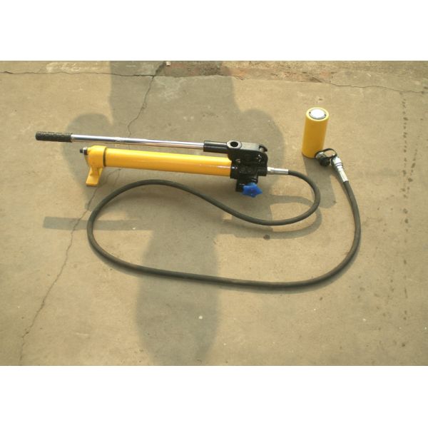 Small Volume High Pressure Hand Hydraulic Pump Convenient to Carry
