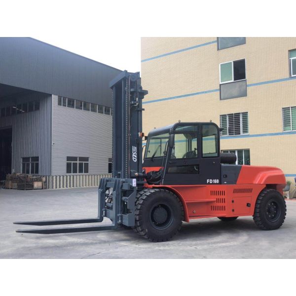 Industrial Hydraulic FD160 35k Power Lifting Heavy Lift Forklift