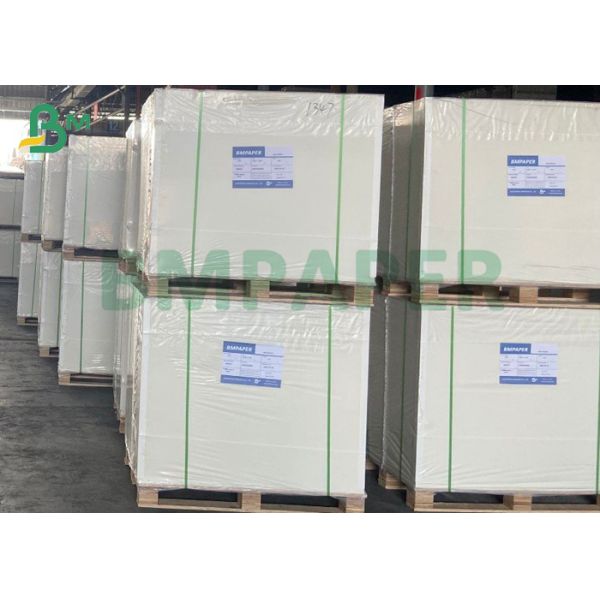 le panneau blanchi blanc de boîte à la nourriture 270gsm empaquettent 28 le côté de X 40inch un enduit