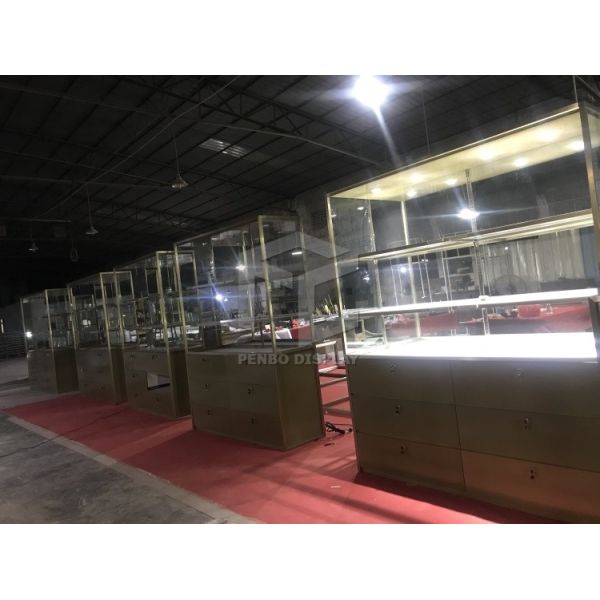 el oro del alto del vidrio 1000m m del gabinete de exhibición de la joyería de la encimera de 1050*550m m electrochapa al OEM