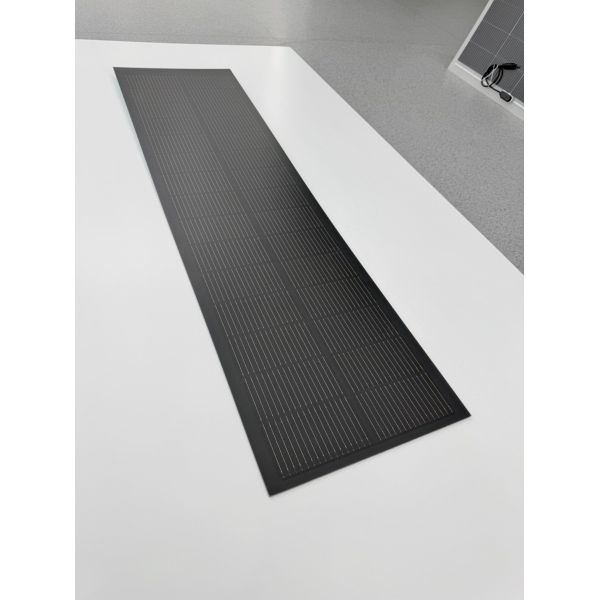 Max. Power 120W Solar Panel with Junction Box Underneath Open-Circuit Voltage 10.99V