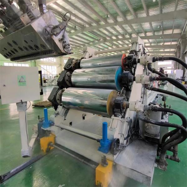 Plaque utilisée pour la machine d'extrusion de plastique en PVC à entraînement servo