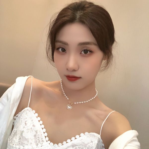 2025 New Product Launch Fashion Design Love Pendant Pearl Necklace Gentle Female Clavicle Chain