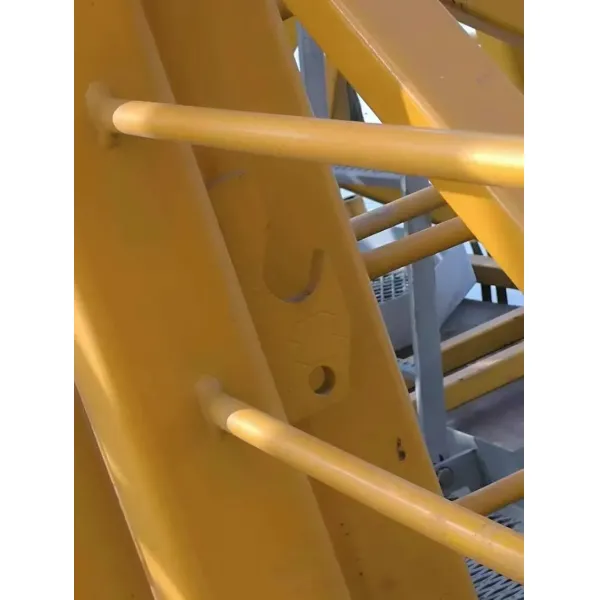 Safety Assurance New and Used Tower Crane Zoomlion 6015 Mobile Tower Crane