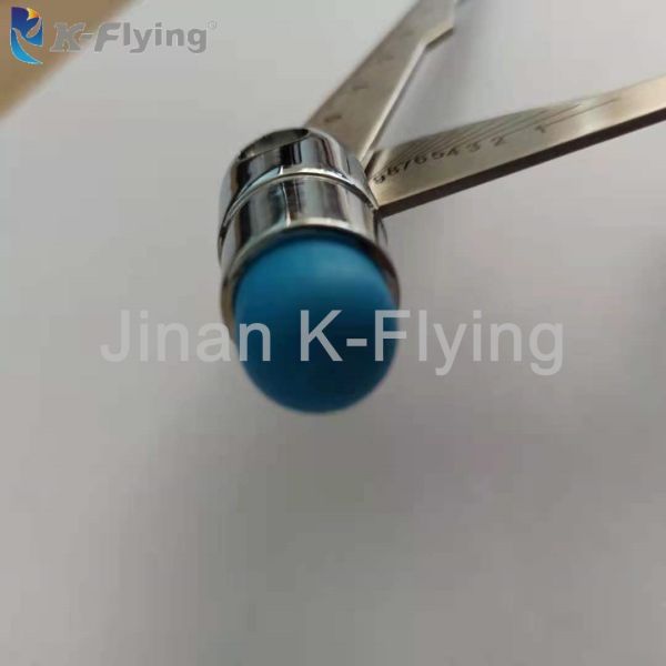 Manija de acero inoxidable del martillo reflejo neurológico médico de la percusión