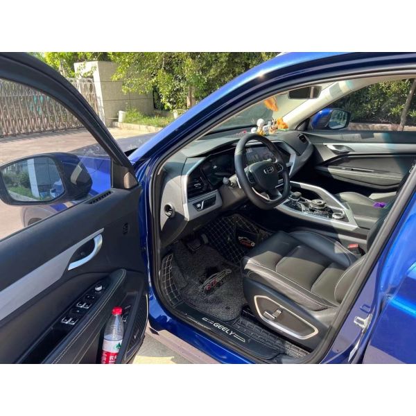 Популярное используемое топливо бензина автомобилей 4WD 2.0T Geely Tugella Suvs