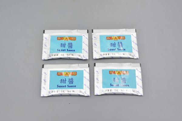 Food Grade SS VFFS Packaging Machine 10g 15g 50g Small Honey Sachet Filling Machine