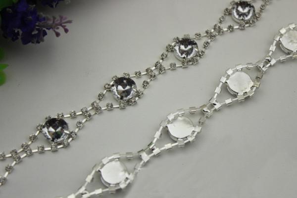 OEM graceful luxury silver color bag hardware 20 mm diamond decorative iron metal chain for tote bag