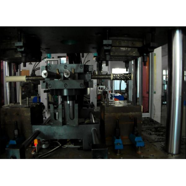 Bicycle Grips High Speed Injection Moulding Machine 2 Pcs In 25 Seconds