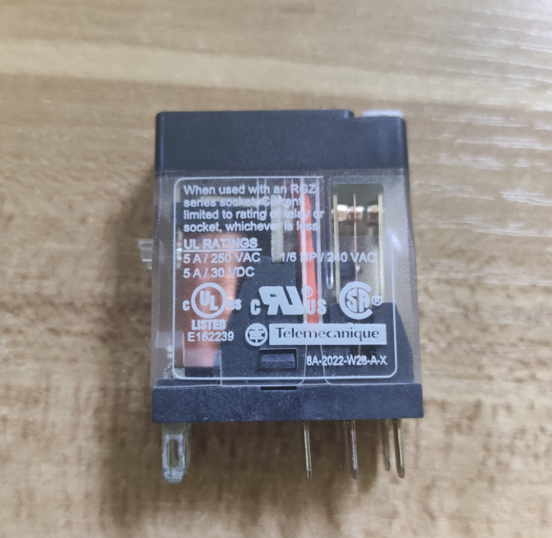 Реле электрической сработанности RXG22P7 Schneider электро-механические 230 ВПТ