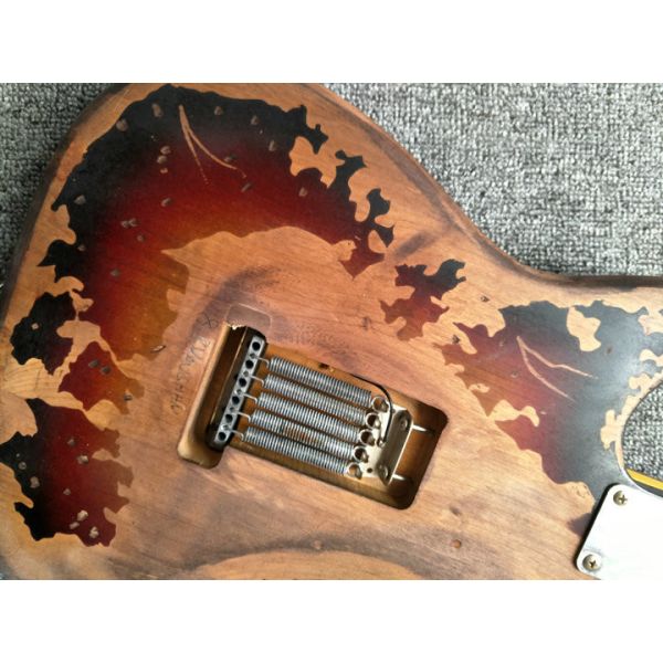 High Quality The new handmade remains ST SRV electric guitar,Do old electric guitar,Real photo,Free shipping