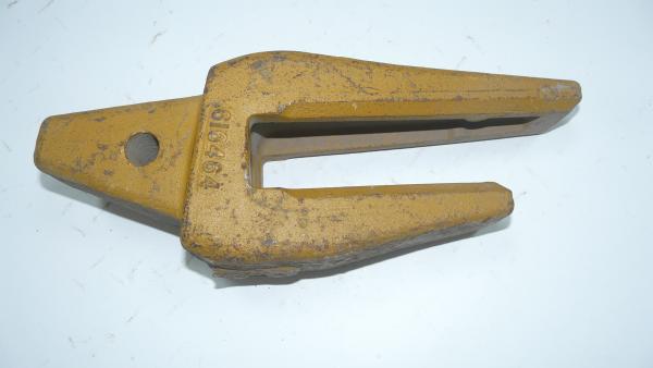 Alloy Steel Excavator Bucket Teeth Adapter 6I6464 Excavator Tooth Adapter Yellow