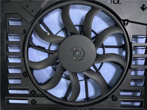 ISO 9001 7P0121203K Touareg Volkswagen Radiator Fan