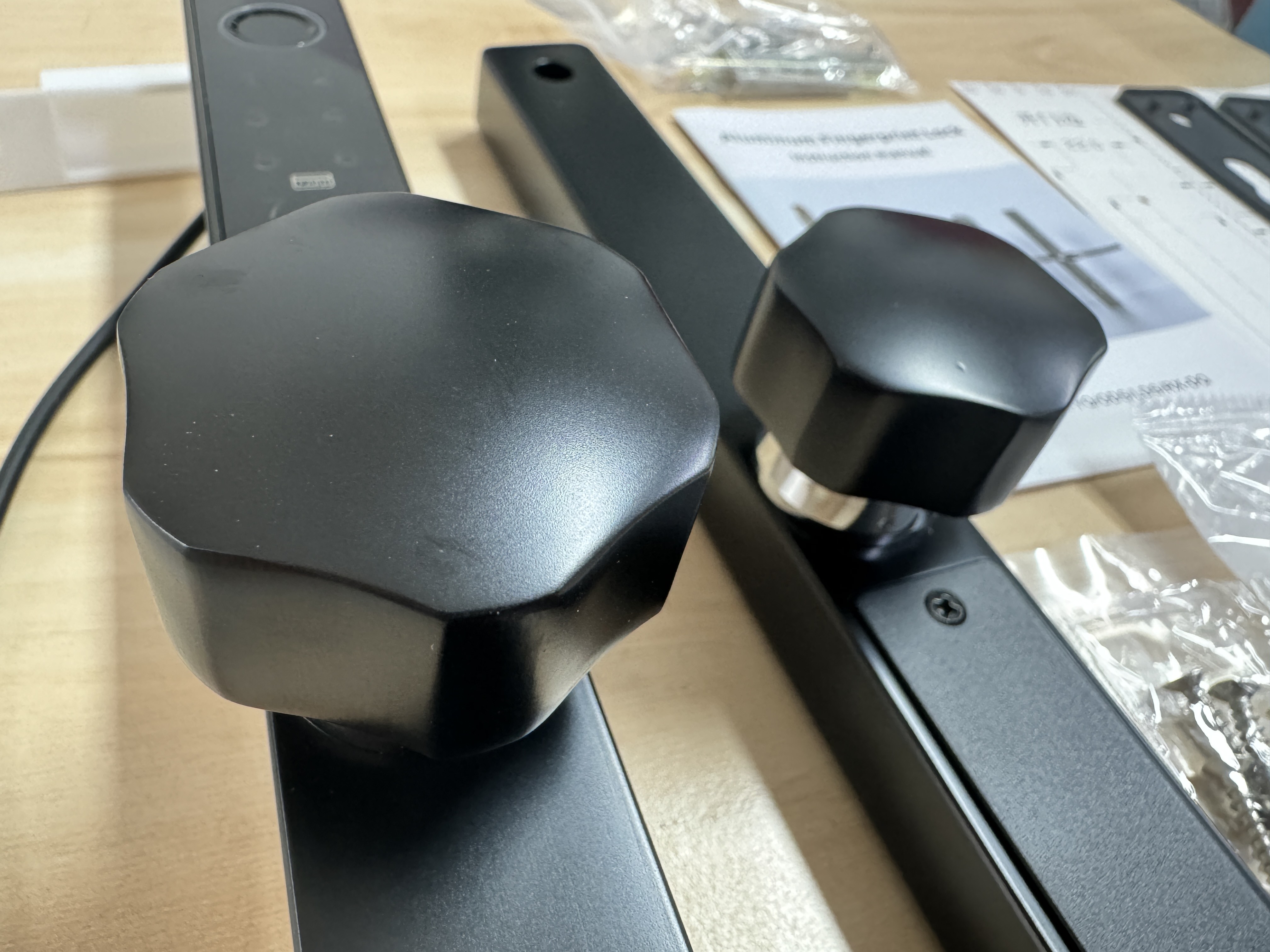 Водостойкий IP65 Bluetooth Smart Lock для узких стеклянных дверей