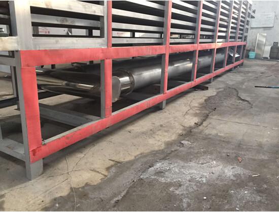 Stainless Steel Food Drying Machine Gas / Diesel Mesh Belt Dryer Output 300kg / H