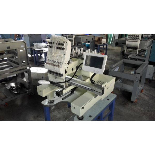 Computer Control Single Head Embroidery Machine With Flat And Garments Function