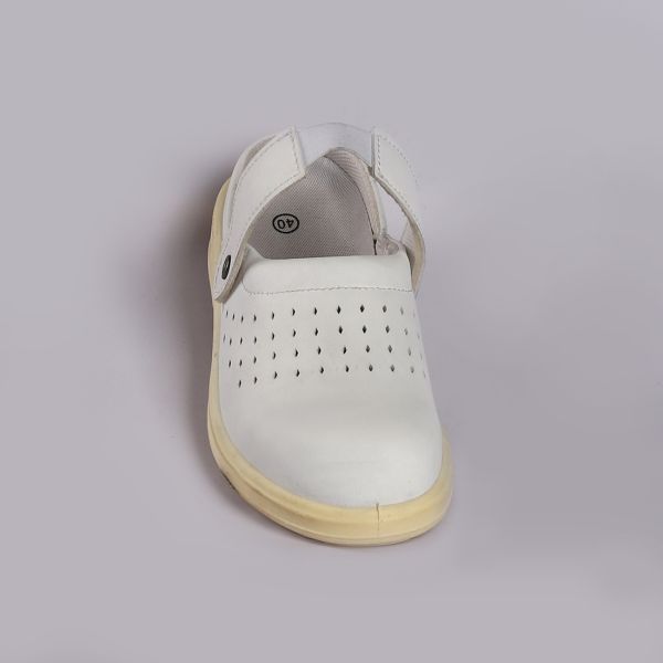 Skid Resistant Metal Eyelets Unisex PU Outsole Low Cut Cow Leather Breathable Worker Mesh Safety Shoes