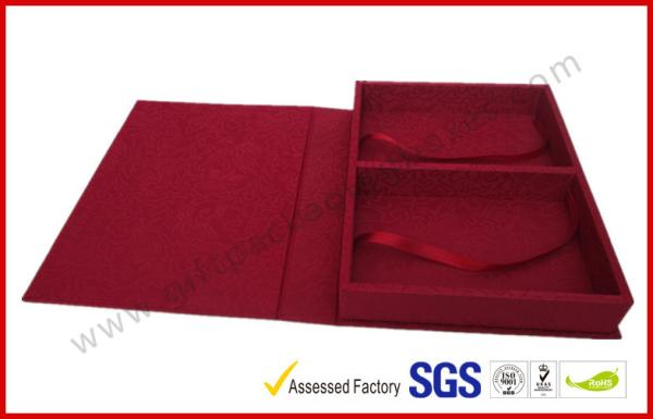 Luxury Silk Gift Packaging Boxes Customized Silver Hot Stamping Logo