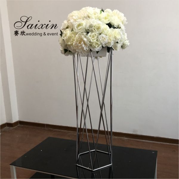 Фабричная цена Металлический завод Стол Золотой цветочный горшок Стол для свадебных центров