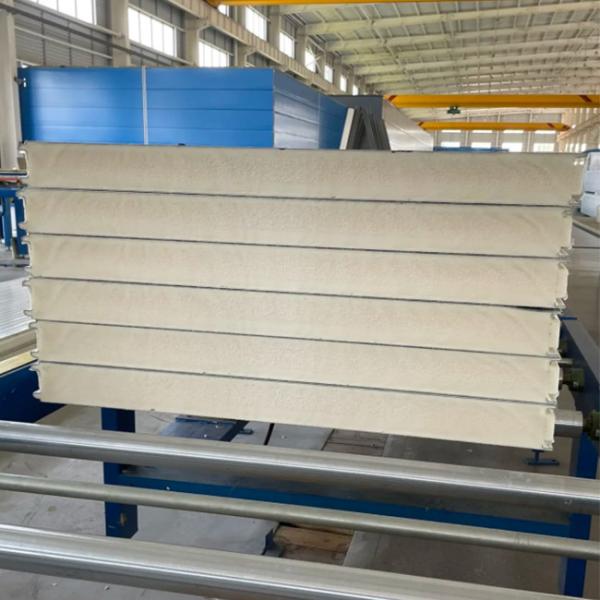 50mm Polyurethane Mortar Surface Sandwich Panel Insulation Board with 35-40kg/m3 Density Core