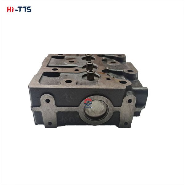 4TNE94 4D94E Engine Cylinder Head 129907-11700 For Excavator