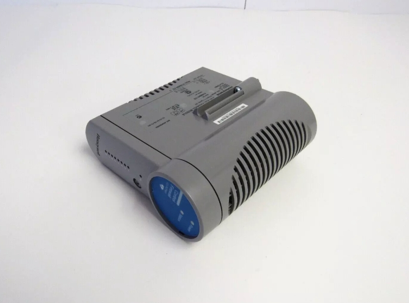 CC-PCF901 51405047-176 Honeywell 9 Port FTE Control Firewall Module (Модуль управления защитой от FTE)