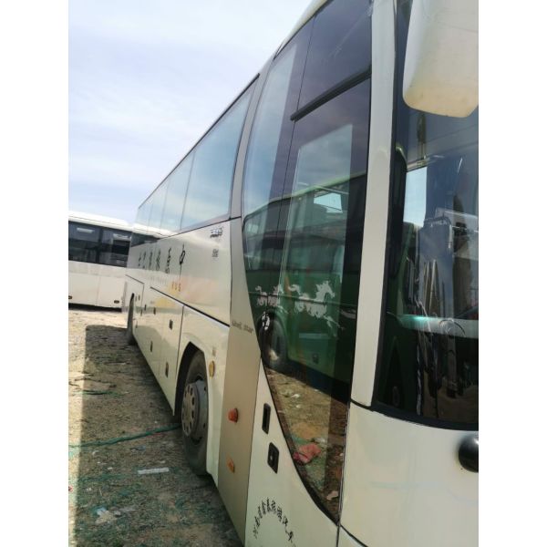 51 место использовали тренера управления рулем левой стороны серии человека сервисной шины города Ютонг цвет дизельного плоский белый