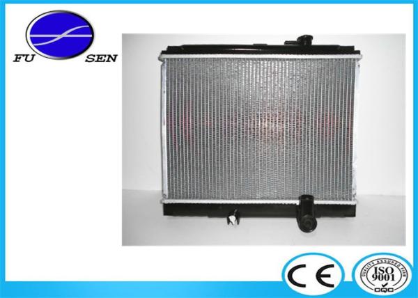 MT Aluminium Car Radiators , Auto Radiator Replacement 16400-5B210/16400-5B521