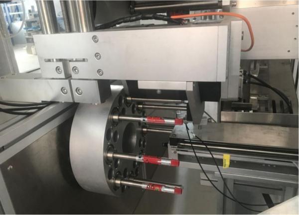 Máquina etiquetadora de tubos redondos de aluminio para crema facial cosmética Npack, máquina etiquetadora de tubos blandos de plástico