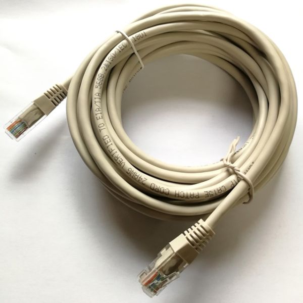 UTP Cat5e Rj45 к желтому цвету кабеля гибкого провода локальных сетей сети RJ45