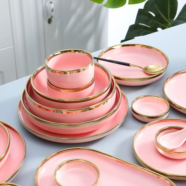 Gold Rim Pink Round Porcelain Dinnerware Set for Coffee shop