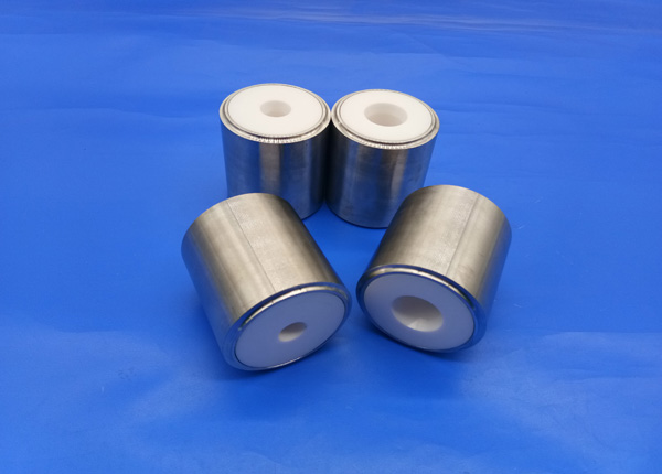 High Pressure Wear Resistant Zirconia Ceramic To Metal Shaft Bearing / Zro2 Sleeve / Bushing