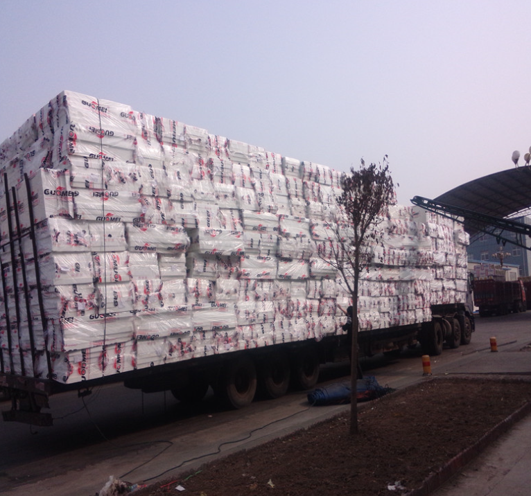 Wall Sound Absorbing Formaldehyde Free Fiberglass Board 25-200mm Thickness