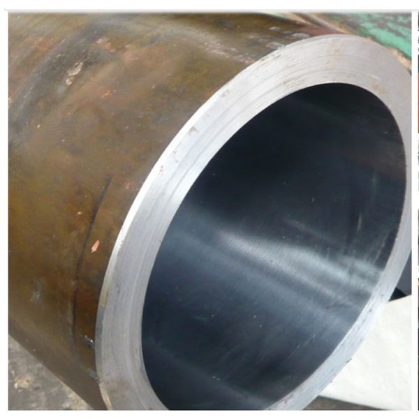 2 - 30mm Thickness Seamless Carbon Steel Honed Tube Din 17175 / st 35.8 DN15-DN600