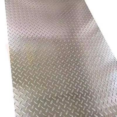 Hot Rolled Embossed Stainless Steel Floor Checker Plate 5mm Thickness