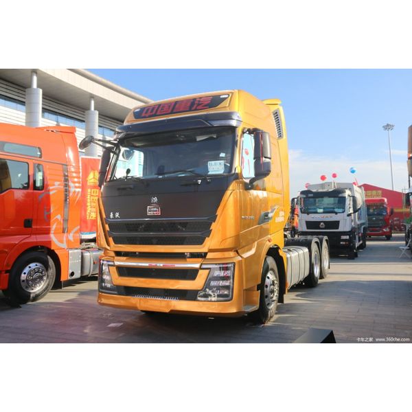 Used HOWO SINOTRUCK 6X4 Truck Head T7H 460 Tractor Truck with EURO 5 Emission
