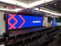 Ecrã LED de alta resolução P2.6 Indoor Full Color LED Display com 160000 pixels/m sup2 500*500mm Dimensão do módulo