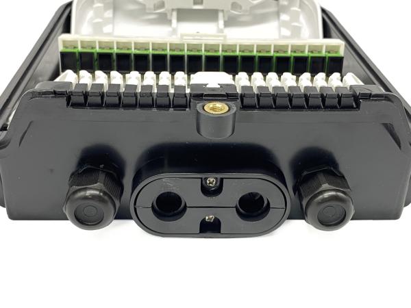 16 ports plats optiques de câble d'interface de boîte de diviseur des fibres FTTH de la boîte de distribution de fibre de ports 16